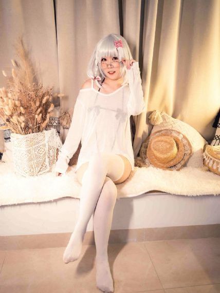 美女战士