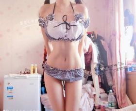 午夜免费视频